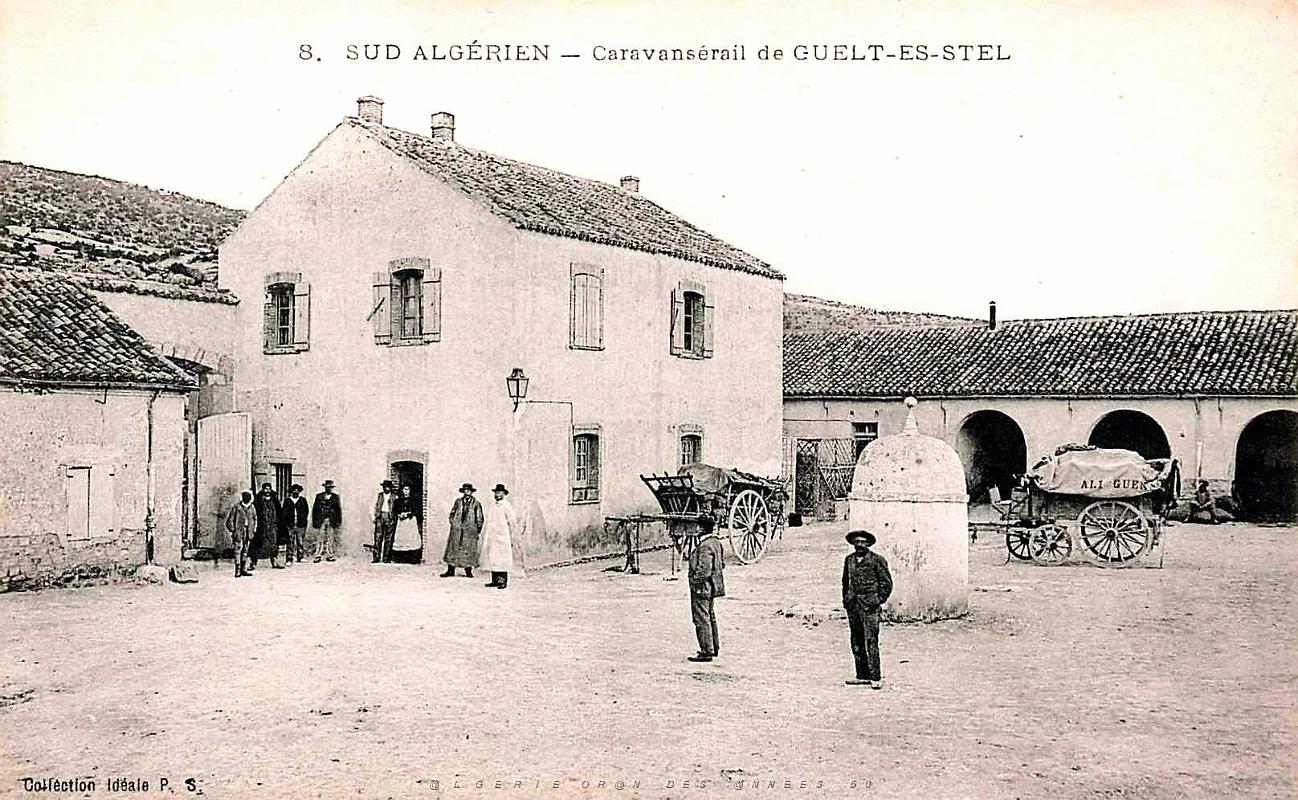 593- Guelt-es-Stel - Caravanserail.jpg